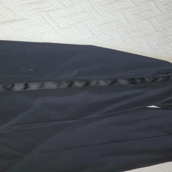 Athleta Dark Blue Wide-Leg Pants Size 6 Used Like New - Picture 4 of 11